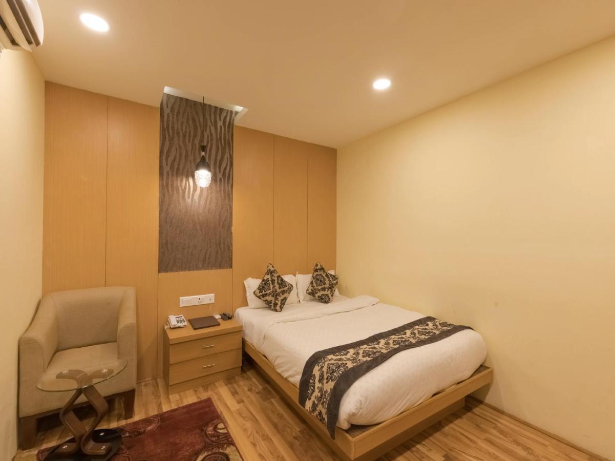 Capital O 624 Hotel Rudra View Pvt. Ltd. Pashupatināth Esterno foto